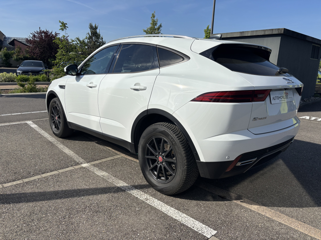 Jaguar E-Pace — 5