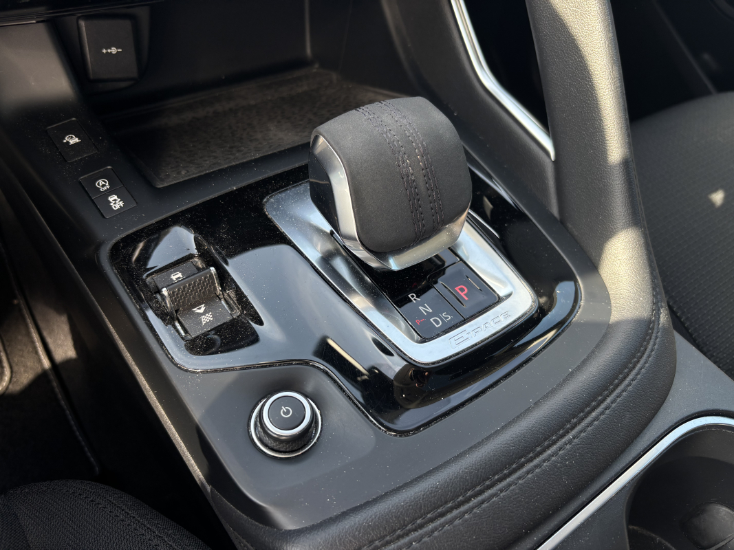 Jaguar E-Pace — 19