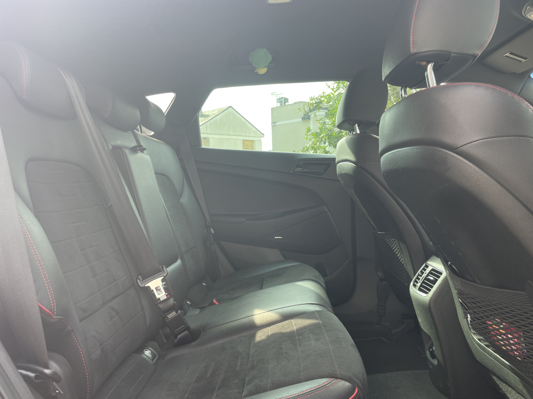 Hyundai Tucson — 17