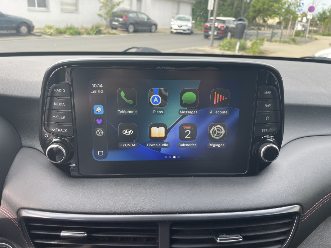 Hyundai Tucson — 18