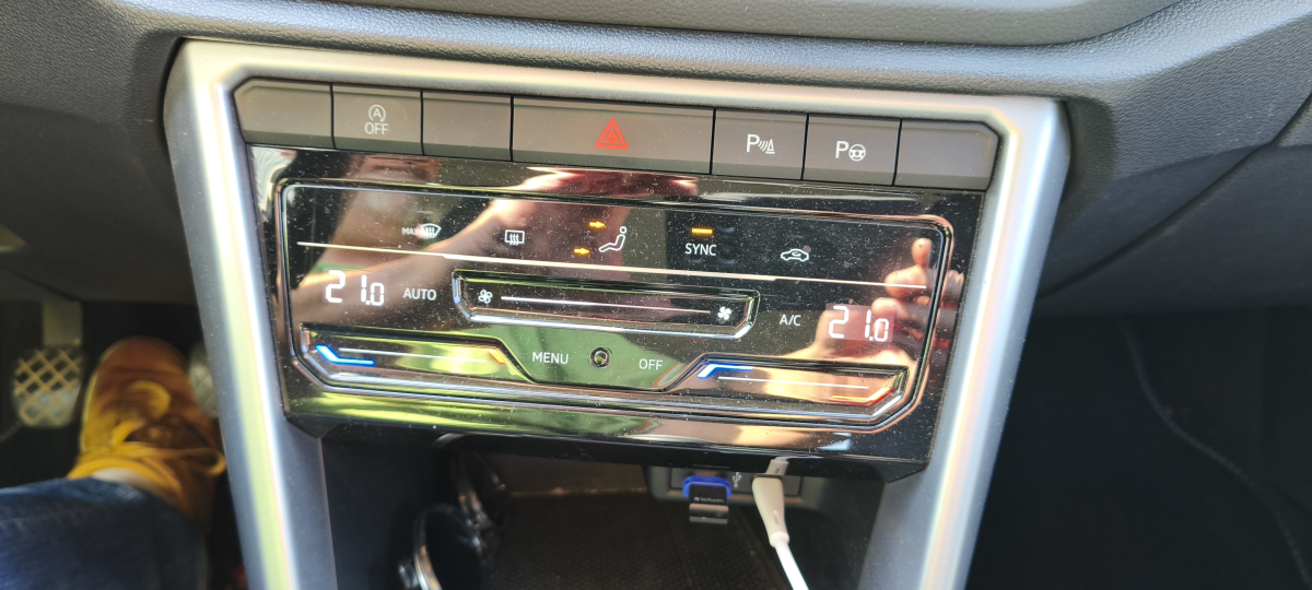 Volkswagen T-roc — 16