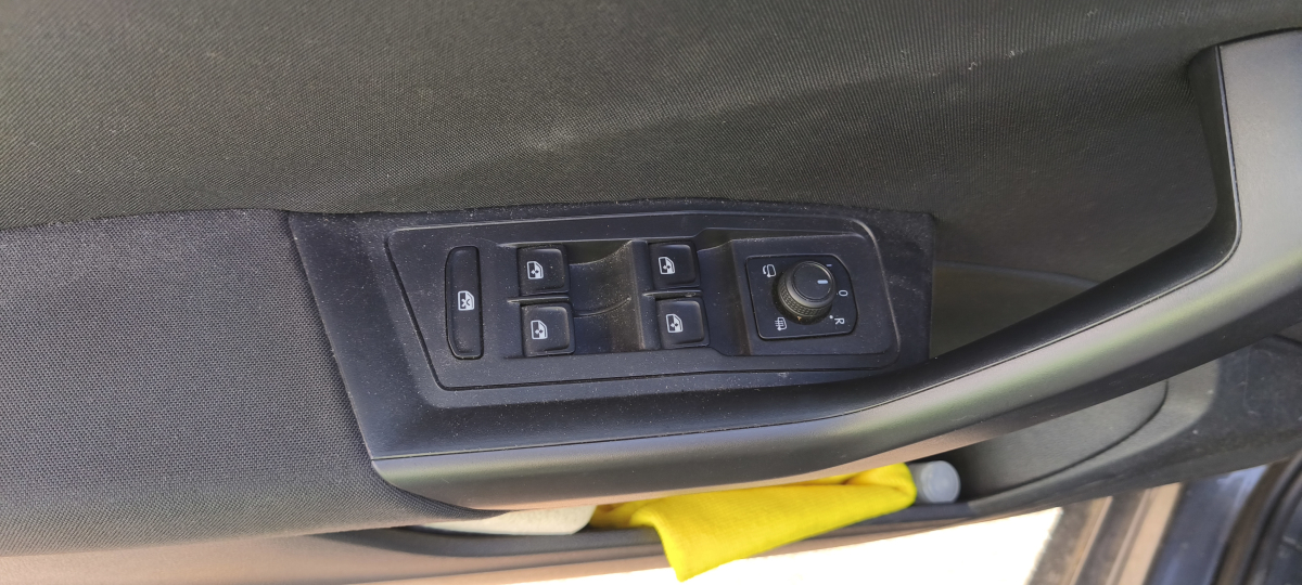Volkswagen T-roc — 27