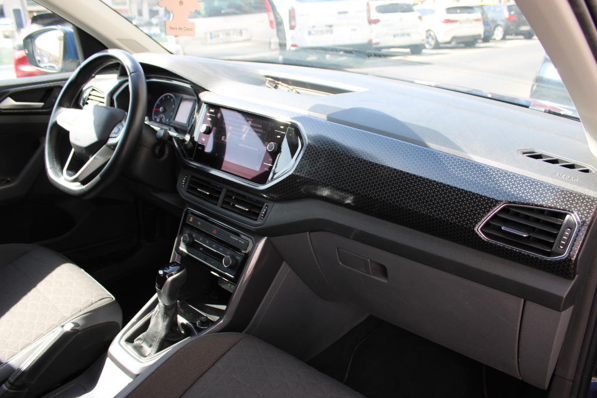 Volkswagen T-Cross — 8