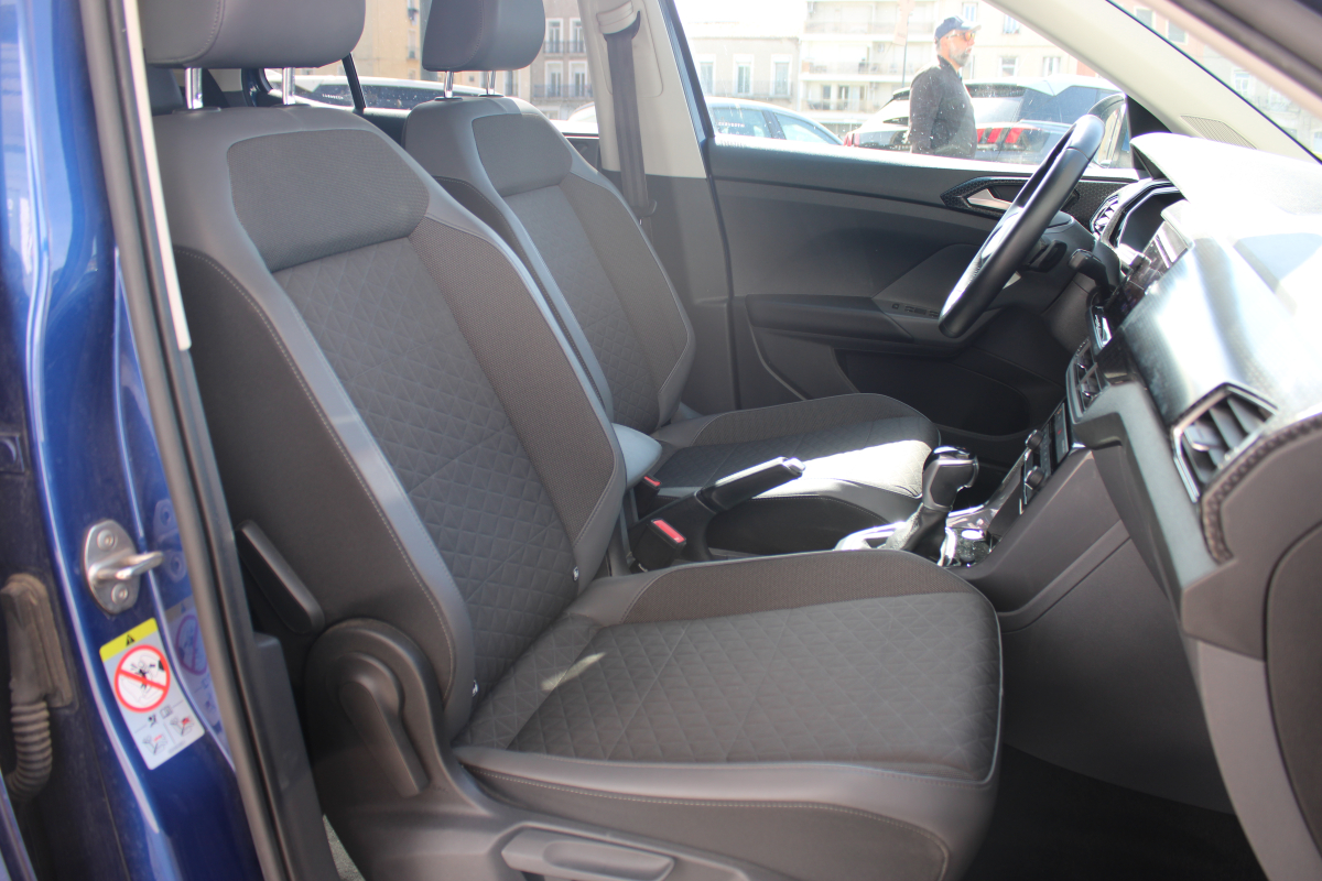 Volkswagen T-Cross — 12