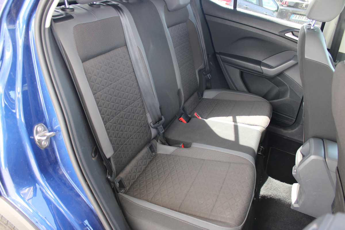 Volkswagen T-Cross — 13