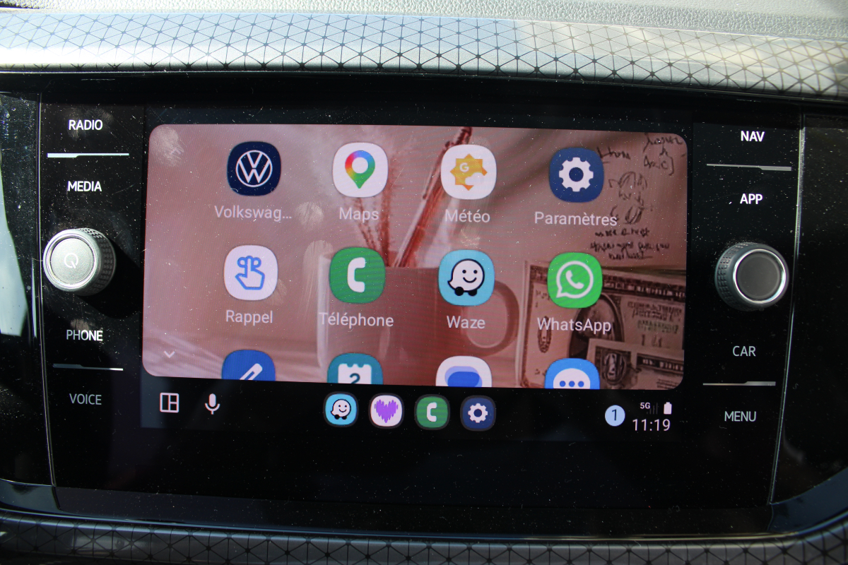 Volkswagen T-Cross — 17