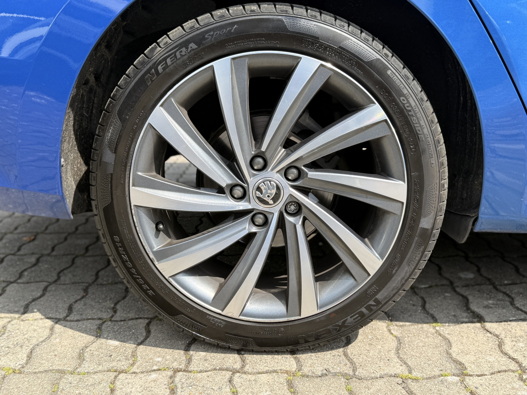 Skoda Octavia — 22