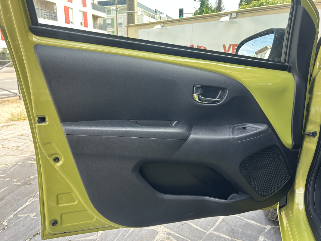 Peugeot 108 — 11