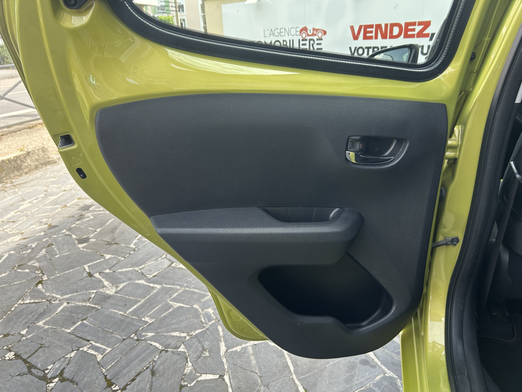 Peugeot 108 — 21