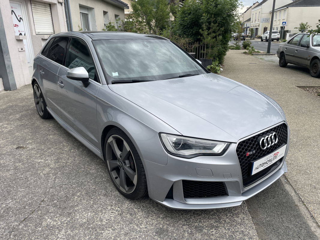 Audi RS3 — 3