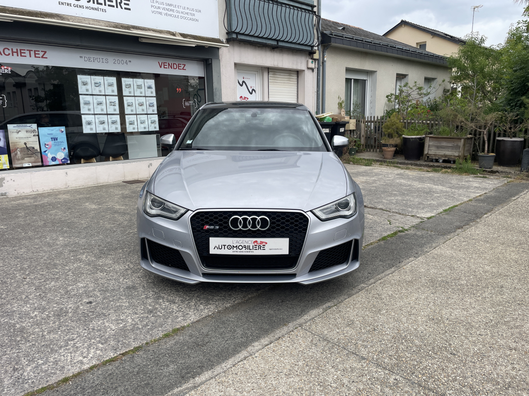 Audi RS3 — 2