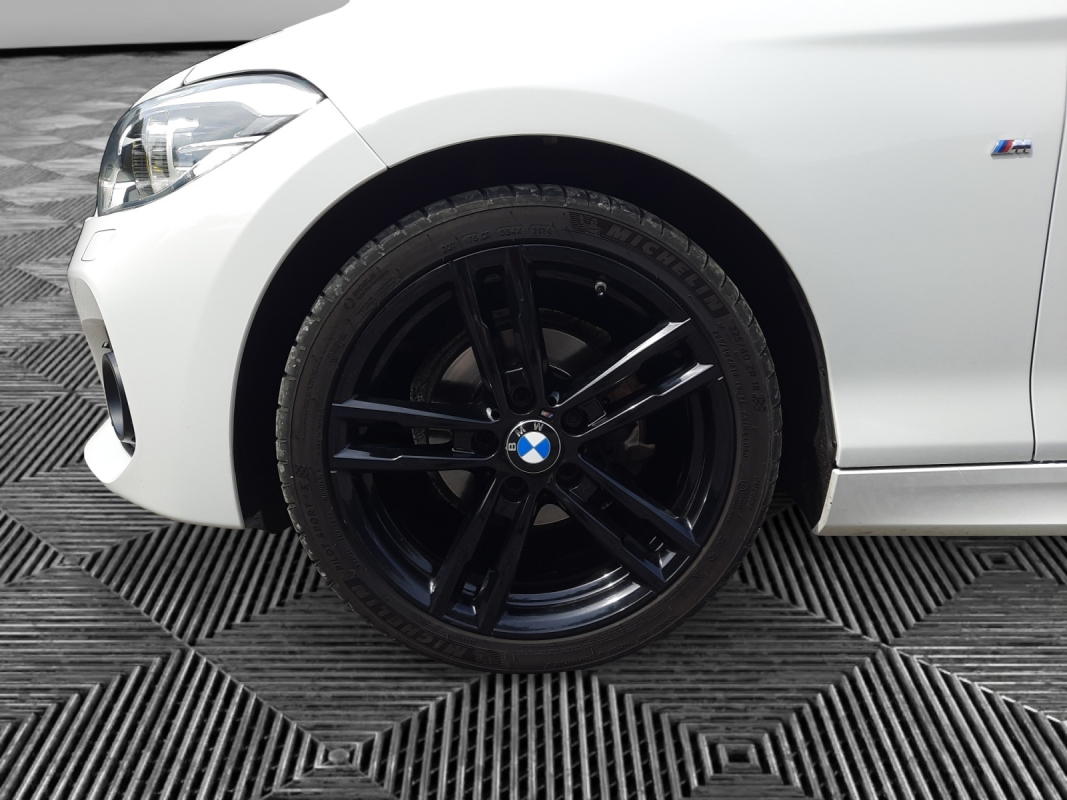 Bmw Série 1 — 28