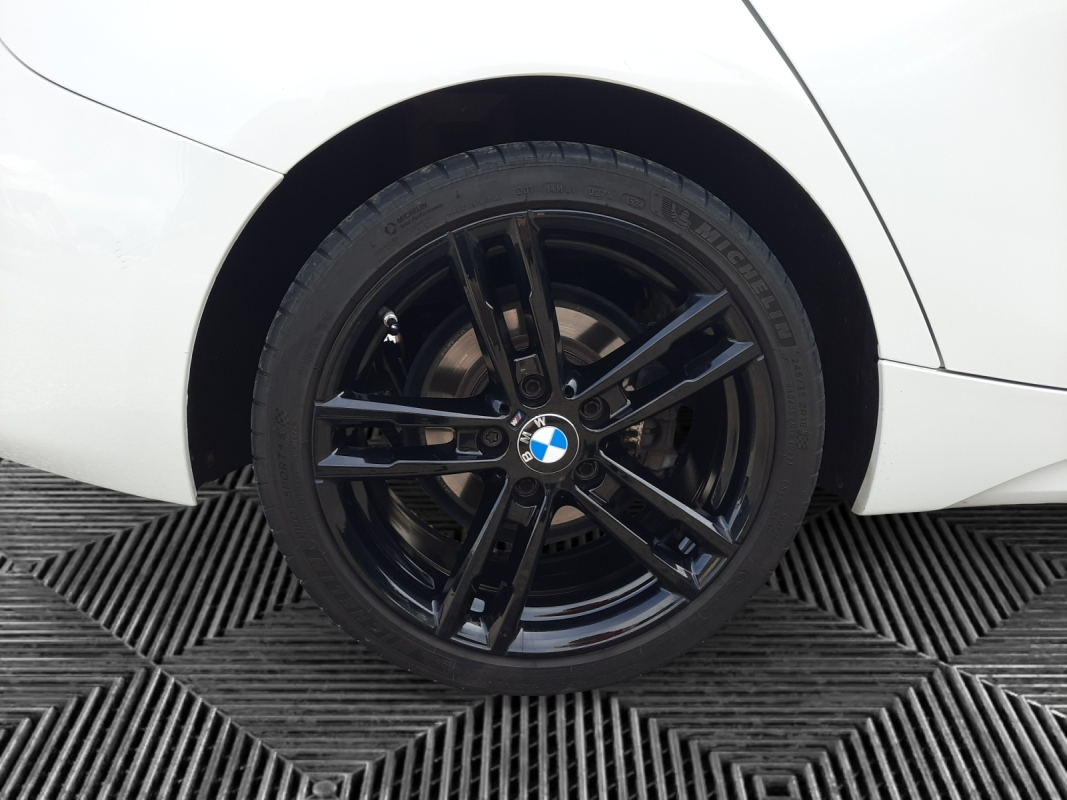 Bmw Série 1 — 31