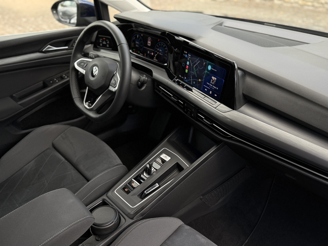 Volkswagen Golf — 12