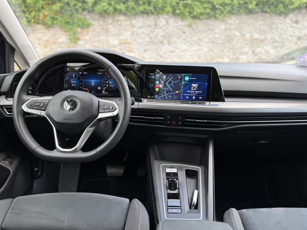 Volkswagen Golf — 14