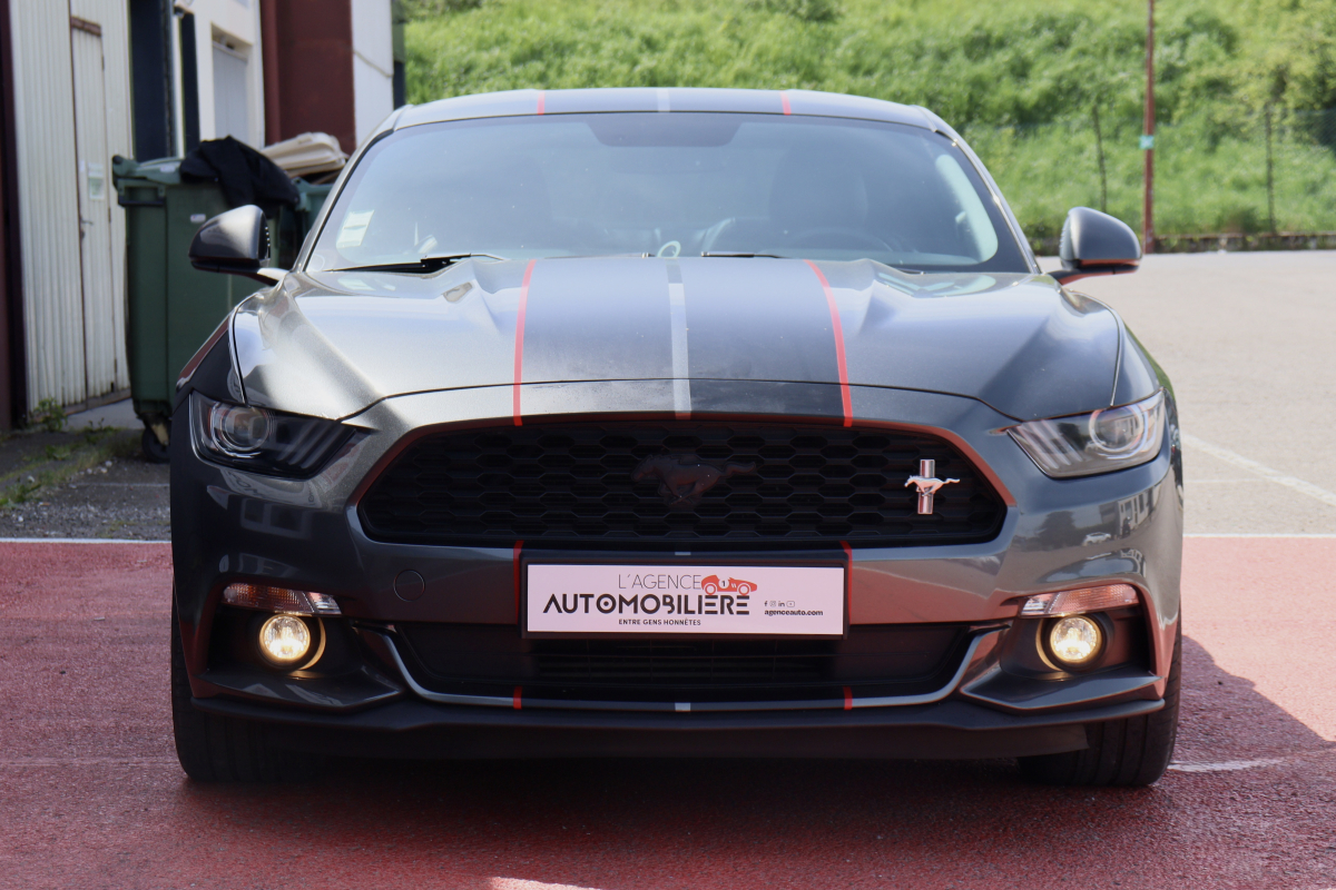 Ford Mustang — 7