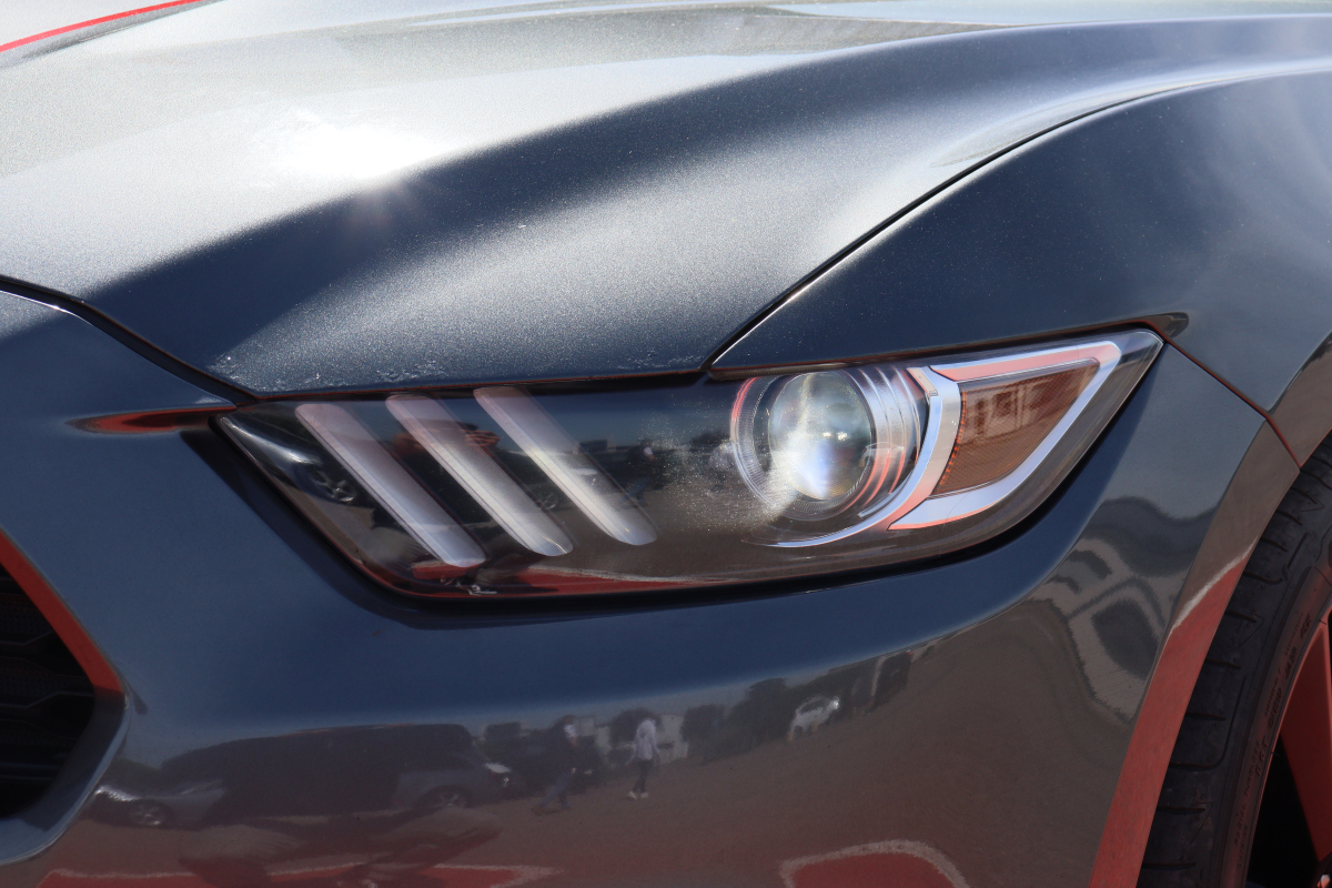 Ford Mustang — 18