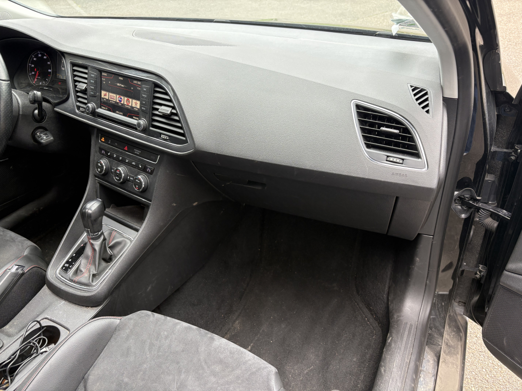 Seat Leon — 8
