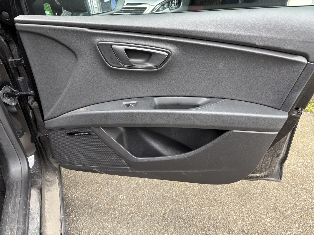 Seat Leon — 24