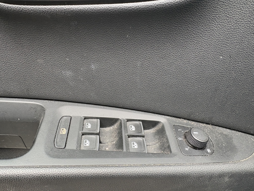 Seat Leon — 25