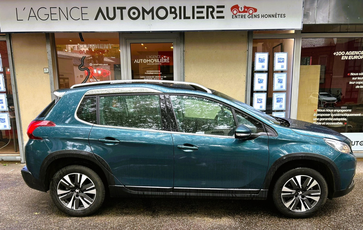 Peugeot Peugeot 2008 — 8