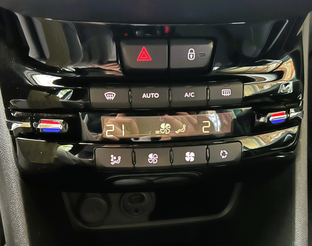 Peugeot Peugeot 2008 — 15