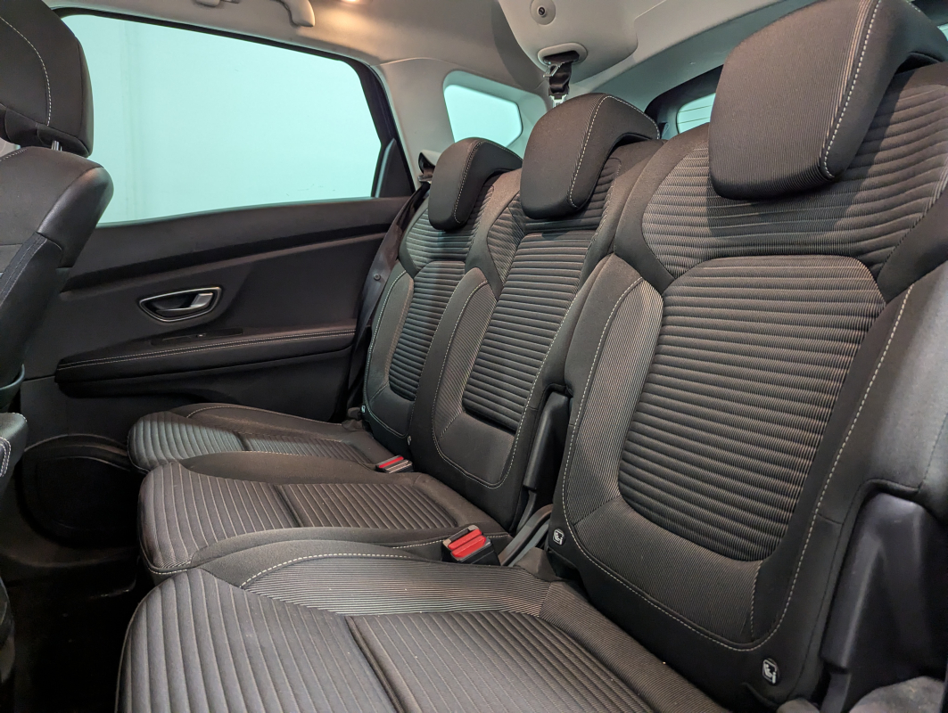 Renault Scenic — 13