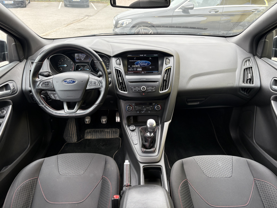 Ford Focus — 13