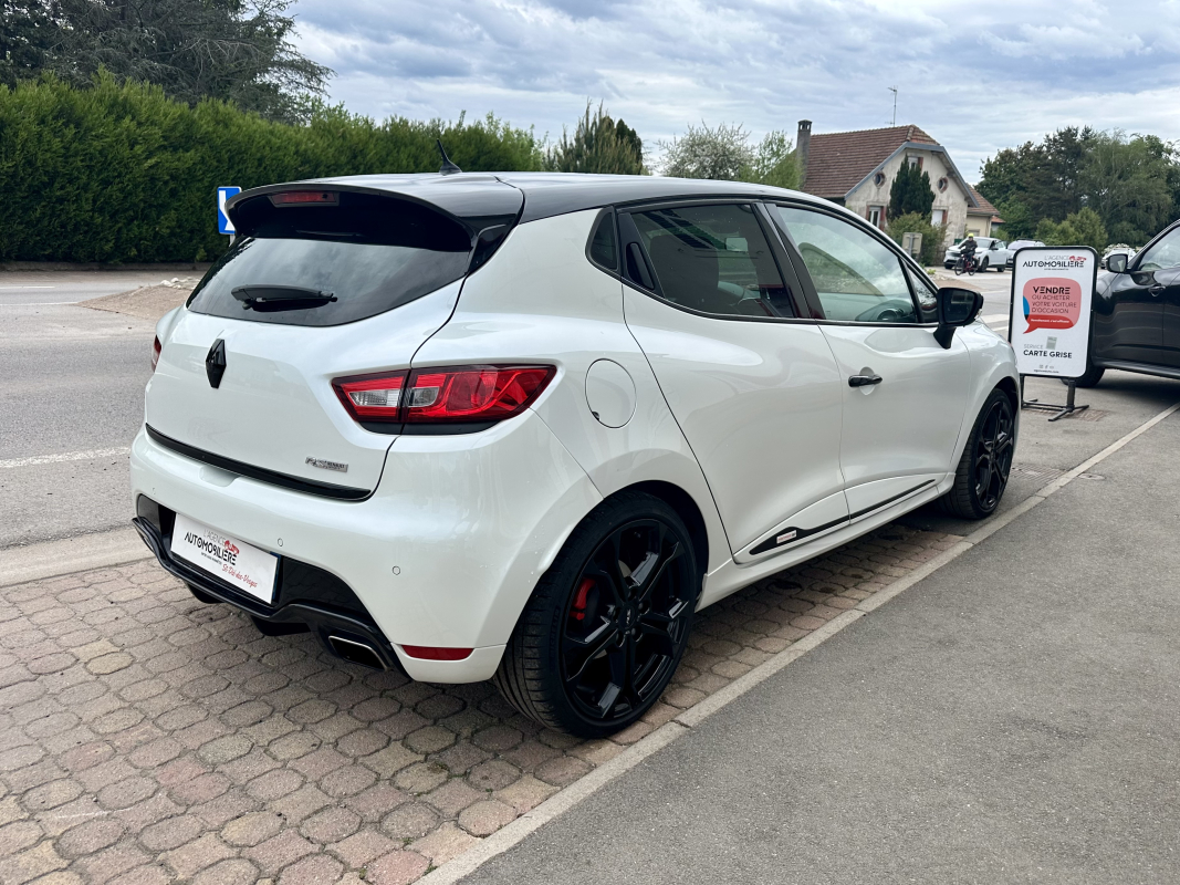 Renault Clio — 5