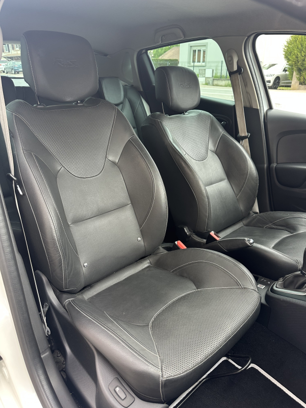 Renault Clio — 17