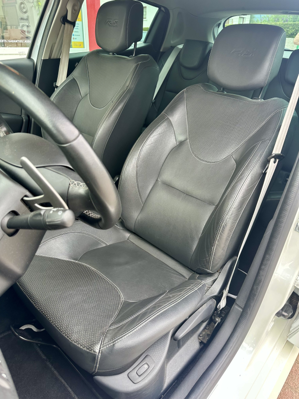 Renault Clio — 13