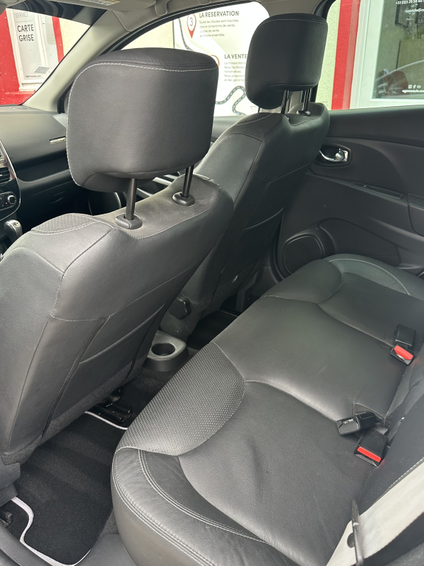 Renault Clio — 23