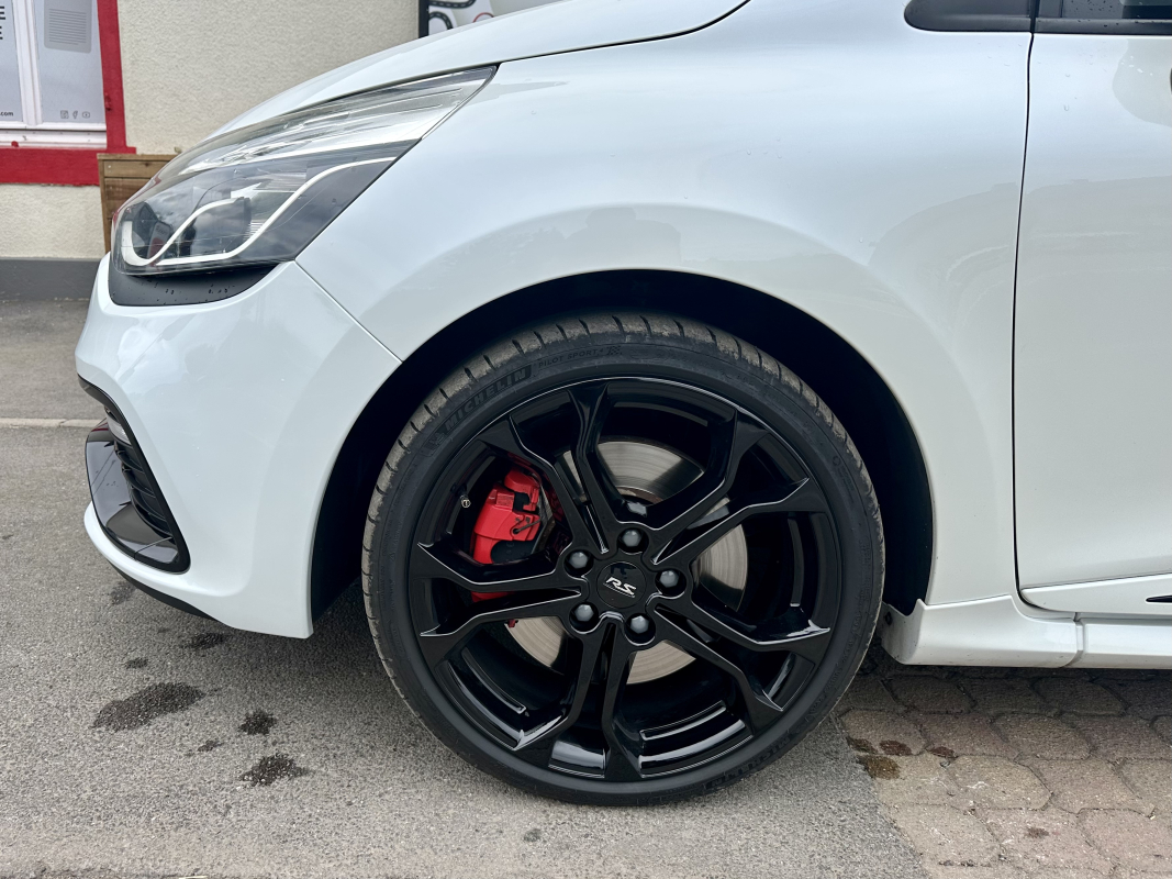 Renault Clio — 9