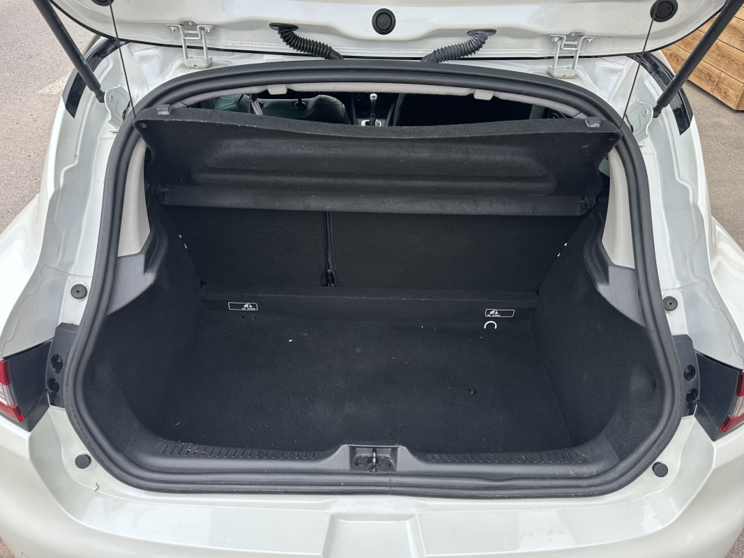 Renault Clio — 21