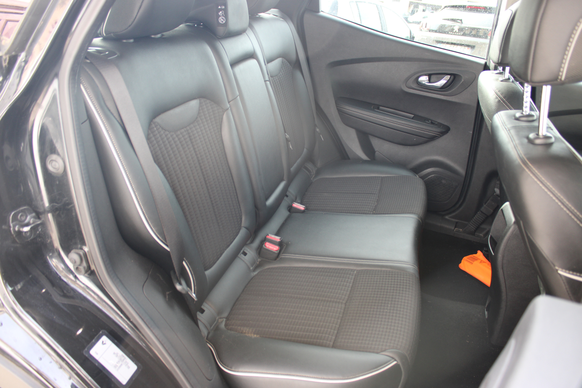 Renault Kadjar — 14