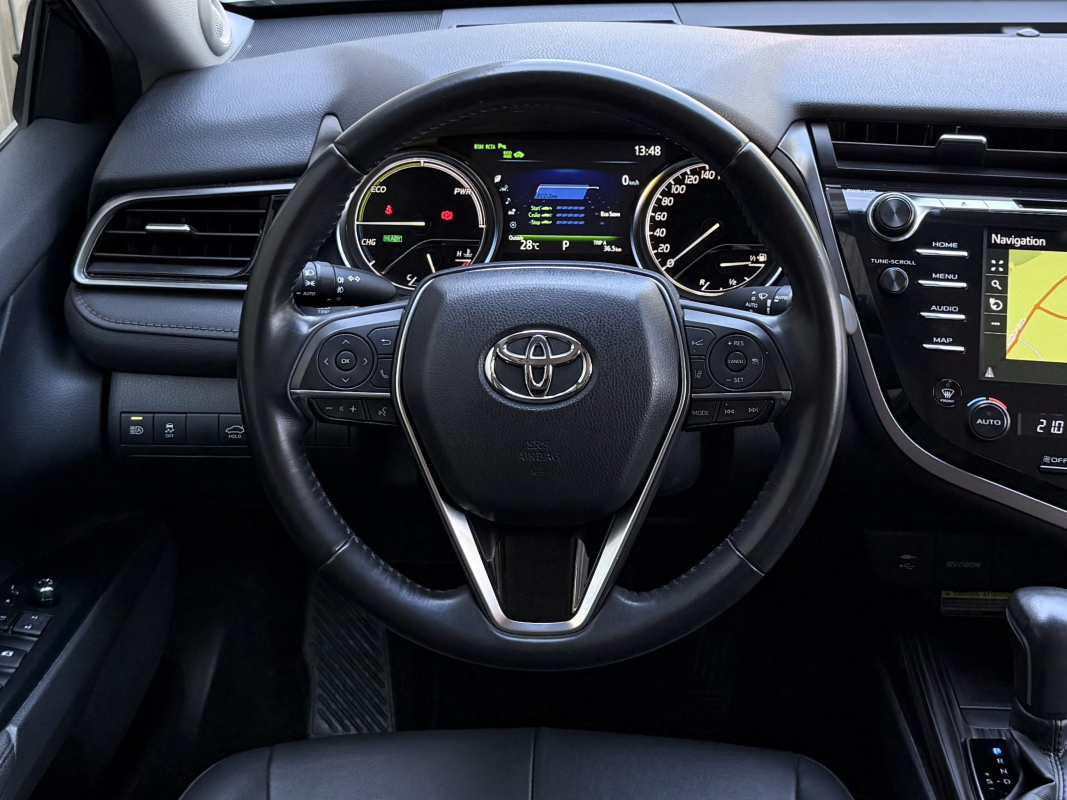 Toyota Camry — 6