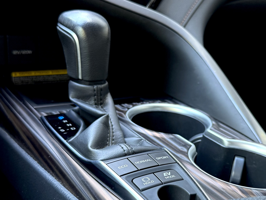Toyota Camry — 17