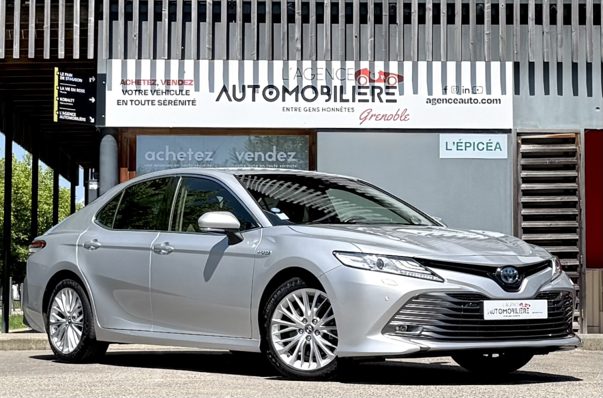 Toyota Camry — 2