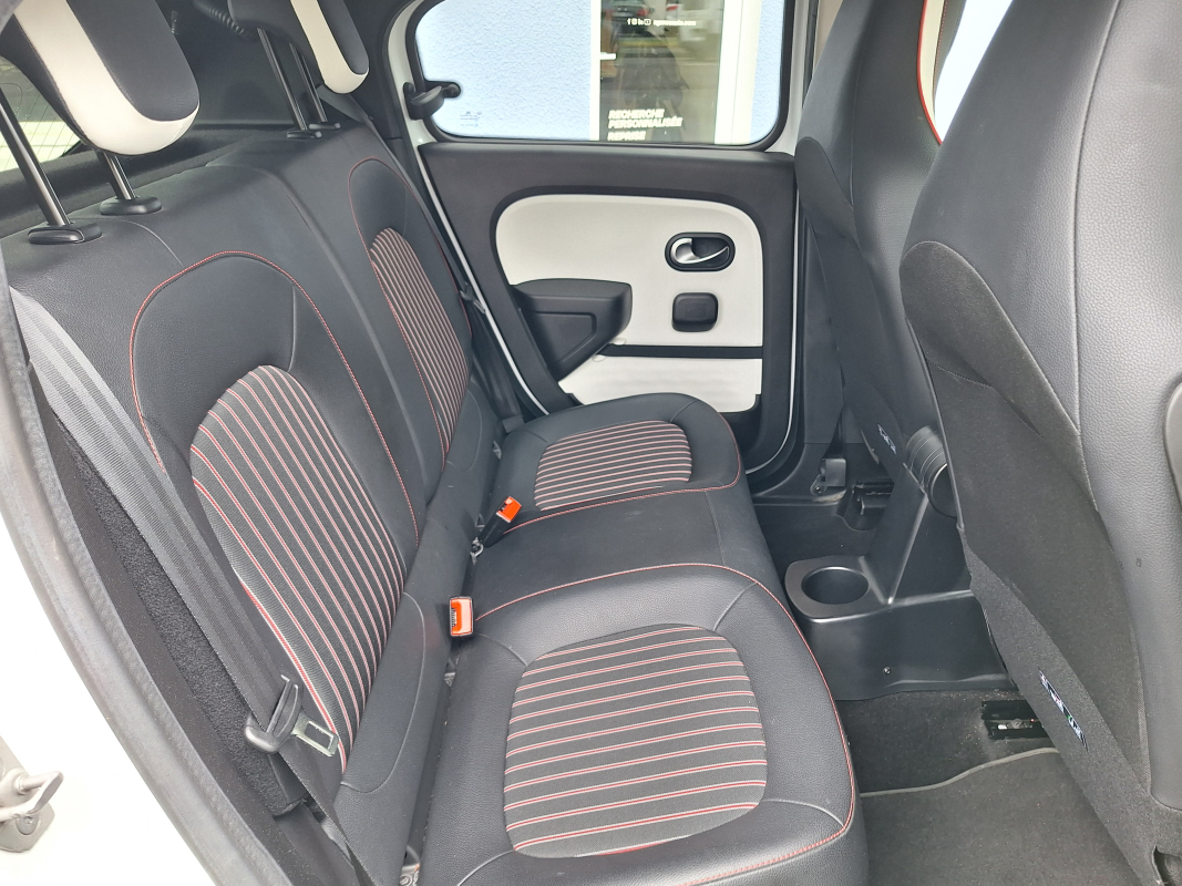 Renault Twingo — 15