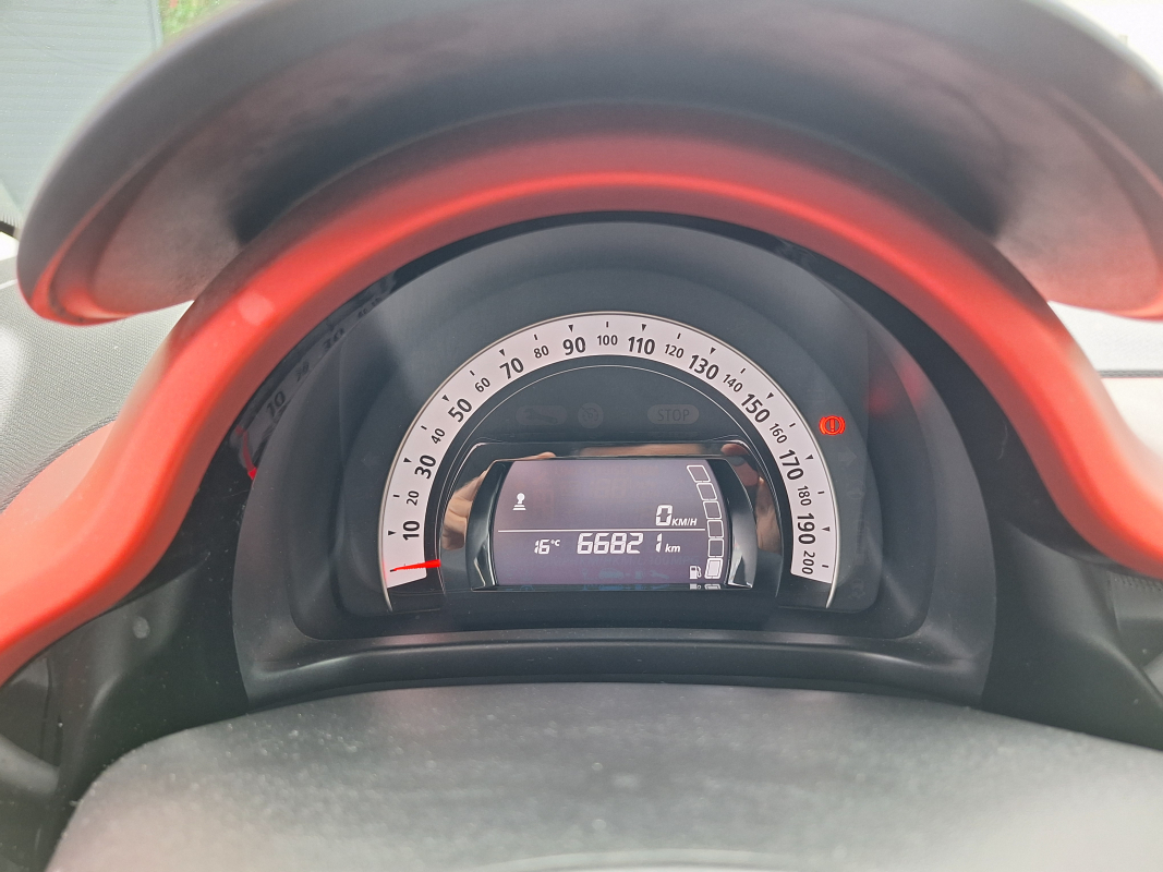 Renault Twingo — 18