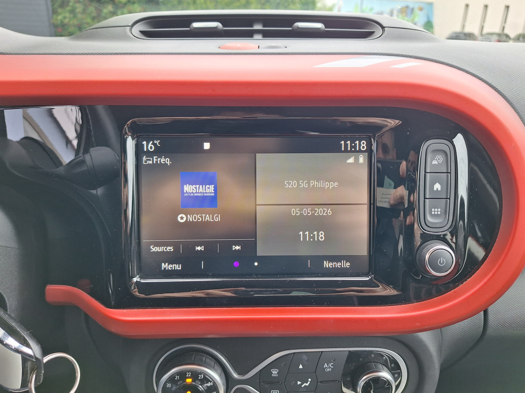 Renault Twingo — 19
