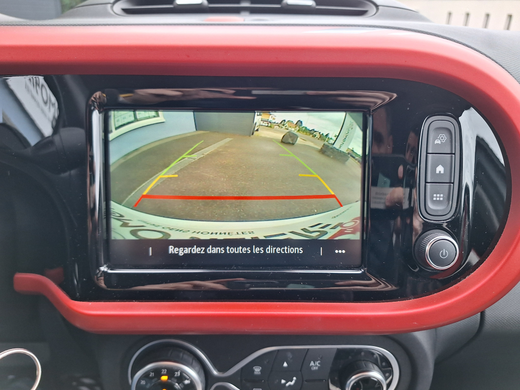 Renault Twingo — 20