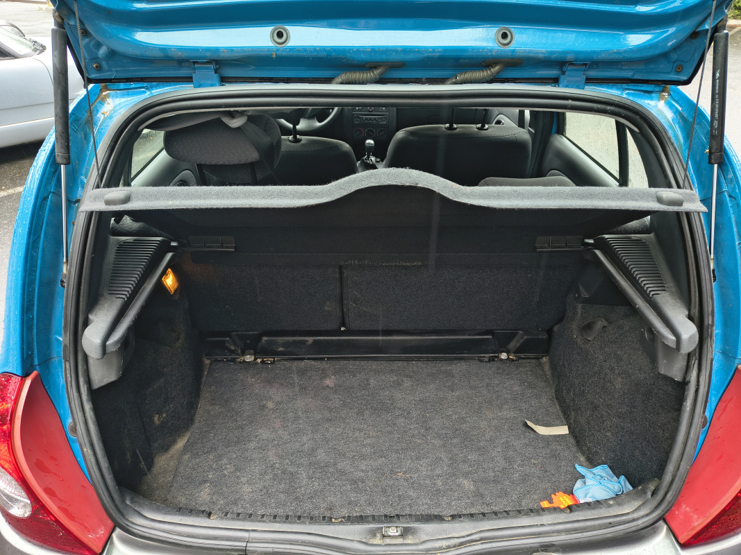Renault Clio — 23
