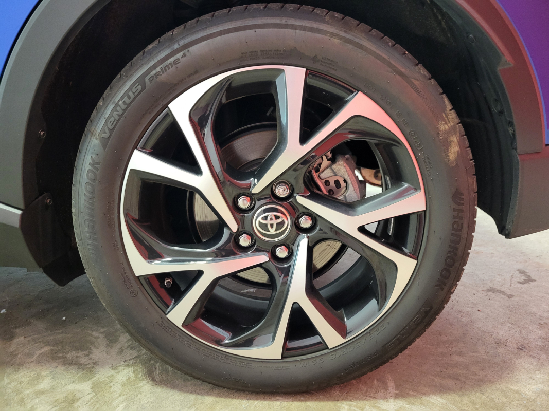 Toyota C-HR — 9