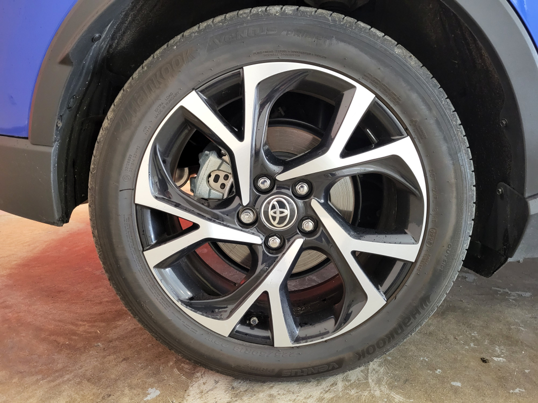 Toyota C-HR — 34