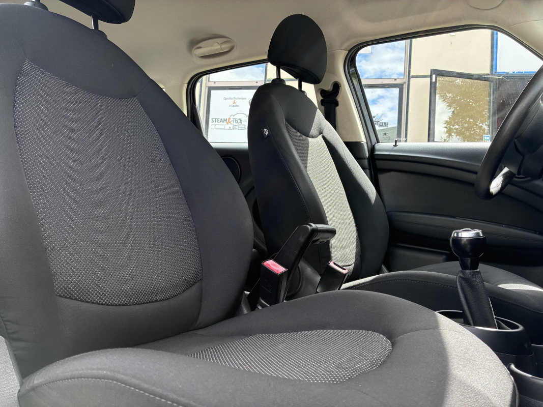 Mini Countryman — 14