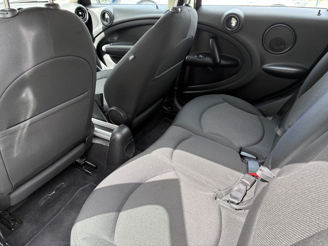 Mini Countryman — 18