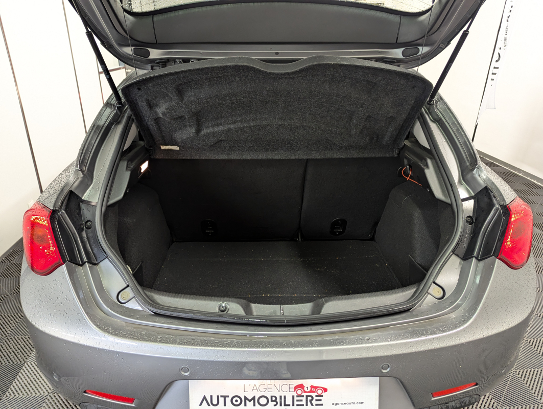 Alfa Romeo Giulietta — 24