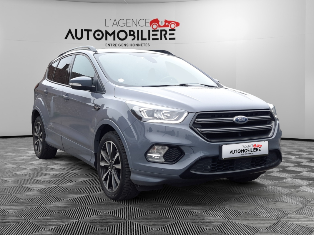 Ford Kuga — 3