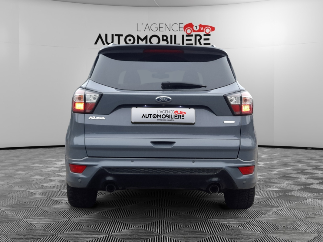 Ford Kuga — 6